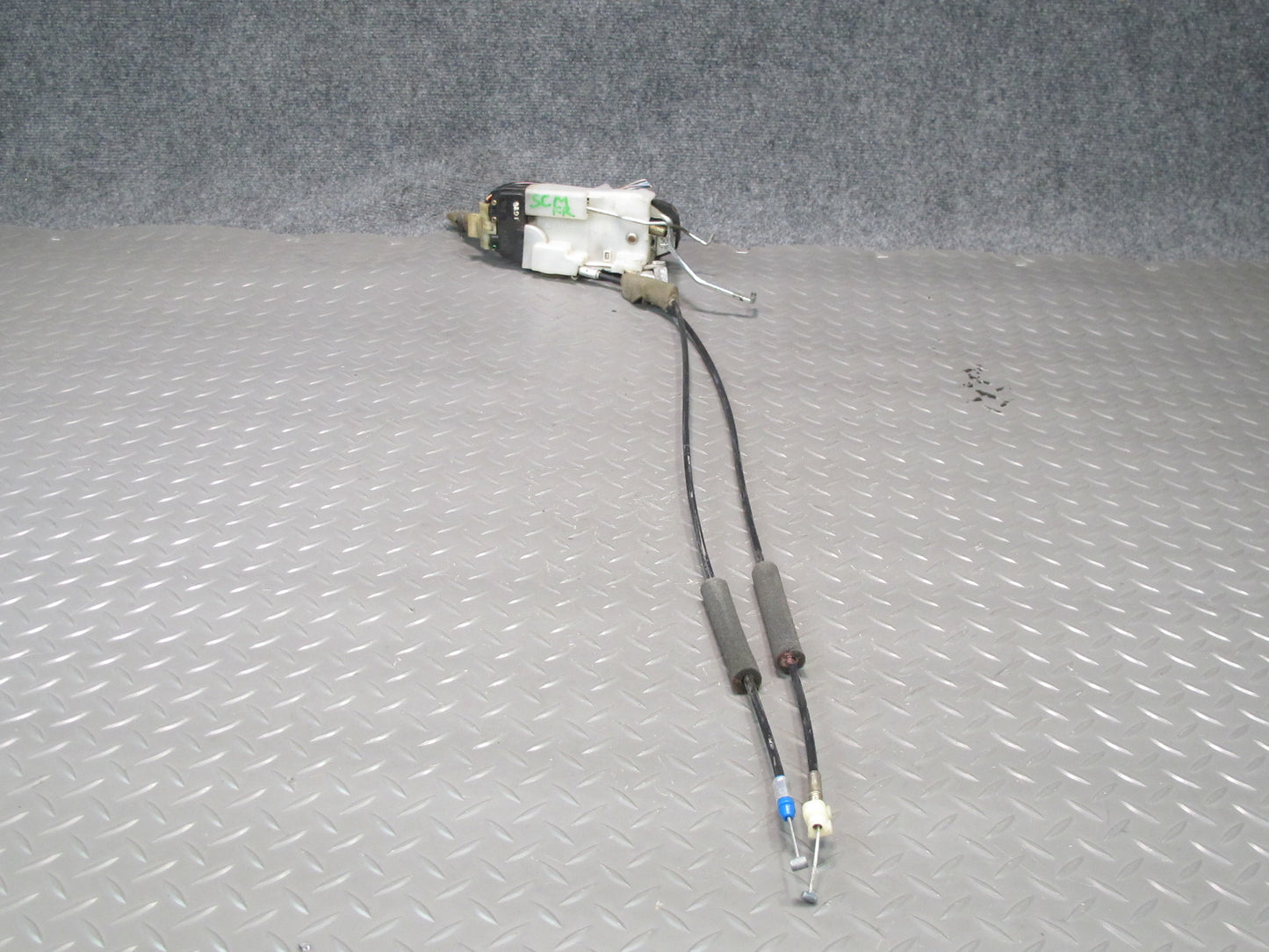 92-00 Lexus UZZ30L SC300 SC400 Front Right Pass Door Lock Latch Actuator OEM