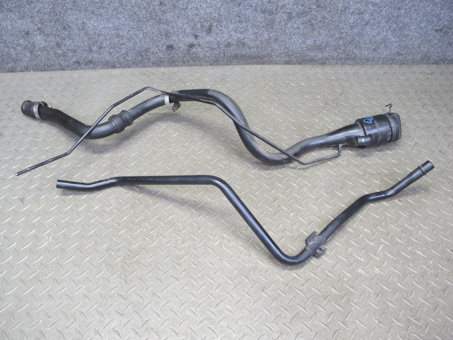 10-13 Lexus IS350 IS250 Convertible Fuel Tank Filler Neck w Vent Hose OEM