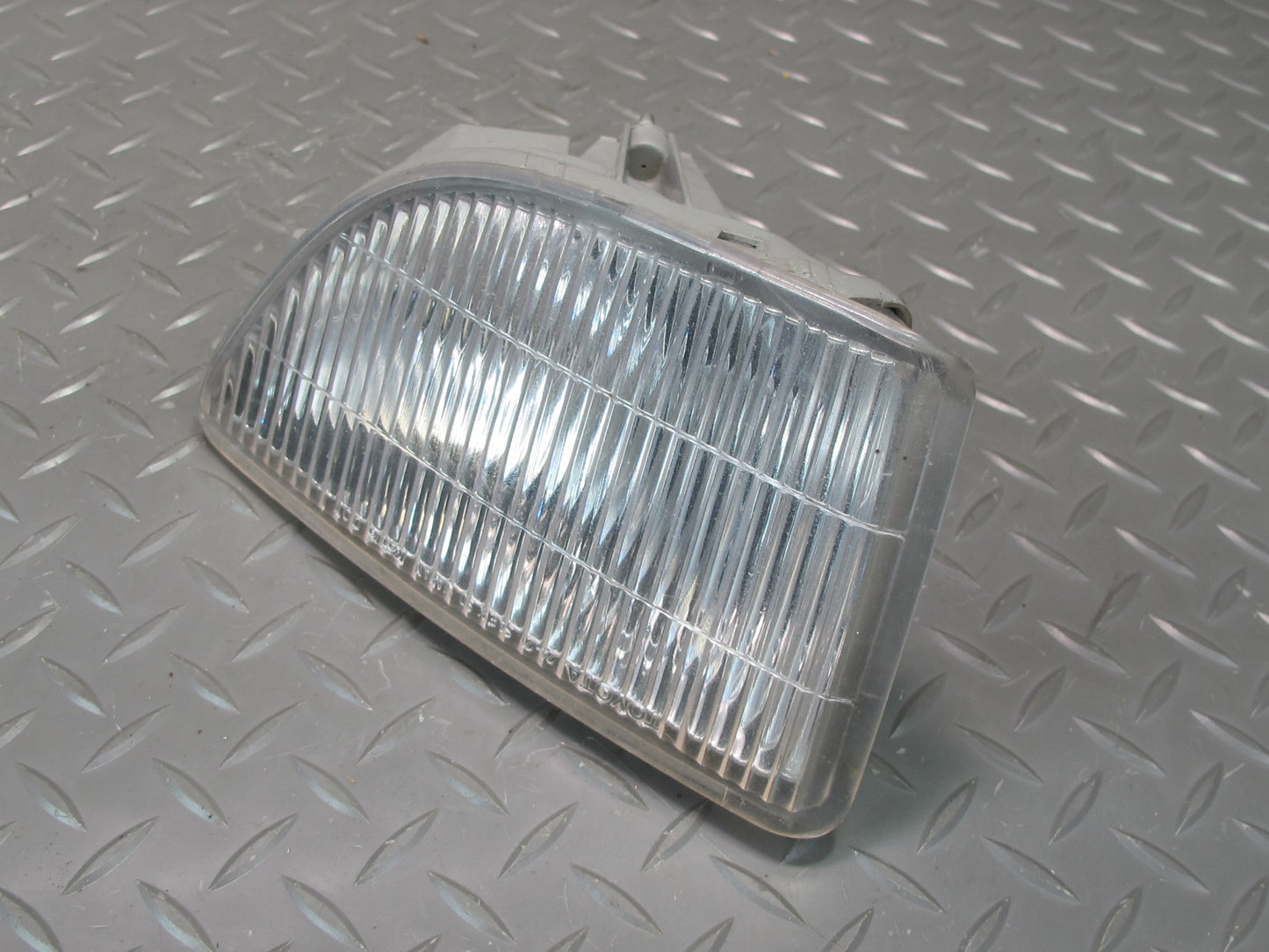 92-94 Lexus UZZ30L SC300 SC400 Set of 2 Front Left & Right Fog Light Lamp OEM