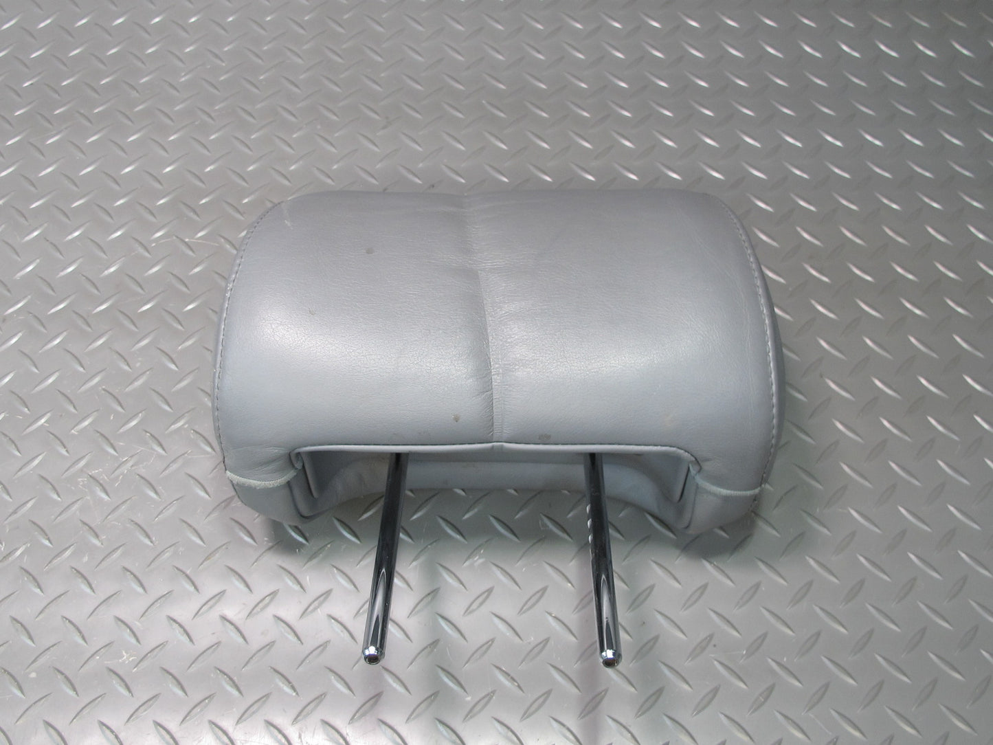 92-98 Lexus UZZ30L SC300 SC400 Set of 2 Front Seat Leather Headrest Gray OEM