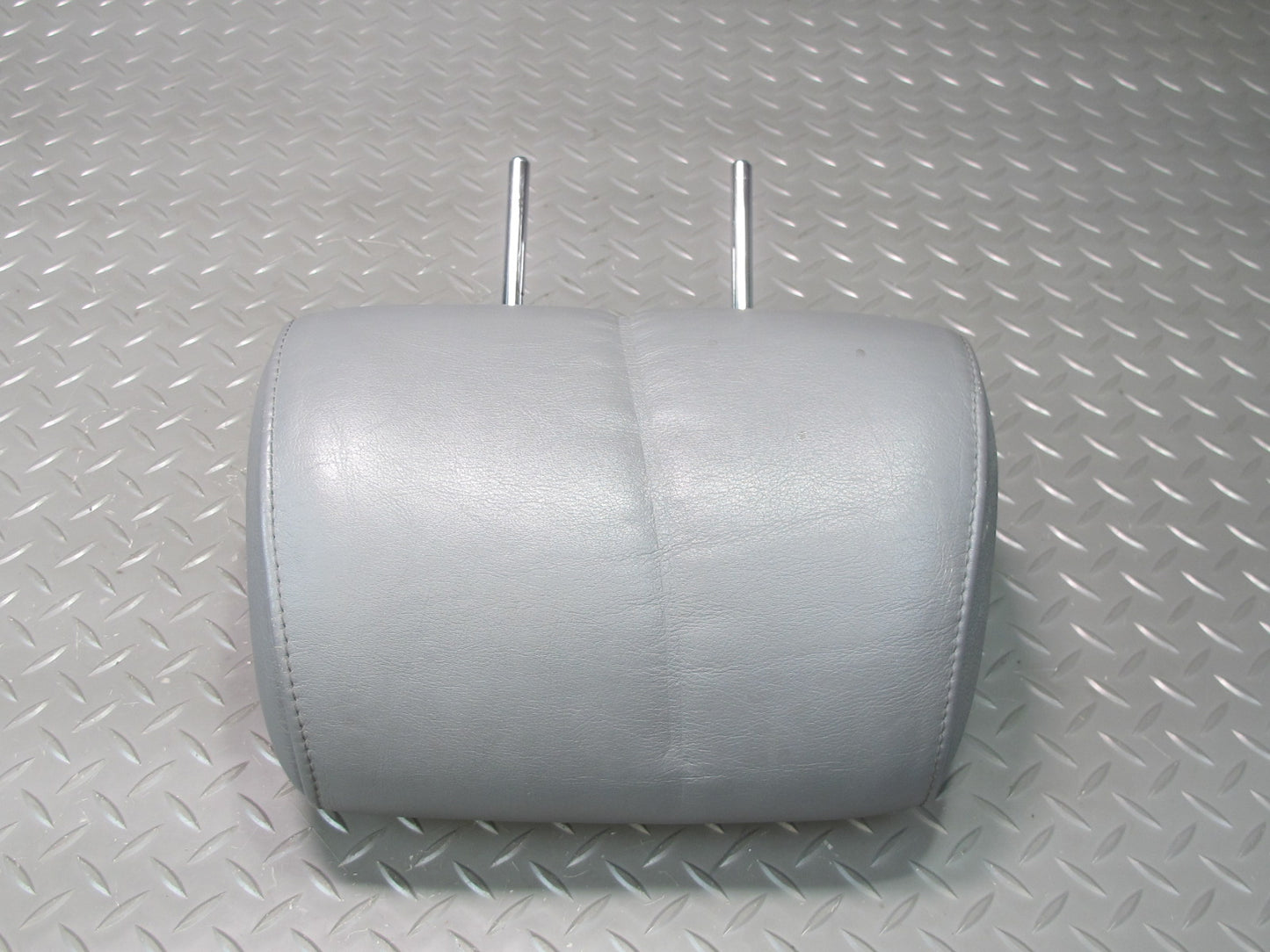 92-98 Lexus UZZ30L SC300 SC400 Set of 2 Front Seat Leather Headrest Gray OEM