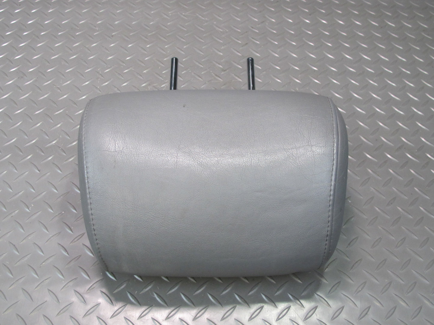 92-98 Lexus UZZ30L SC300 SC400 Set of 2 Front Seat Leather Headrest Gray OEM