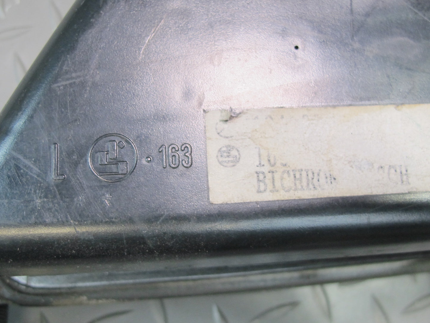 94-95 Mercedes W124 300D Sedan Set of 2 Rear Left & Right Tail Light Lamp OEM