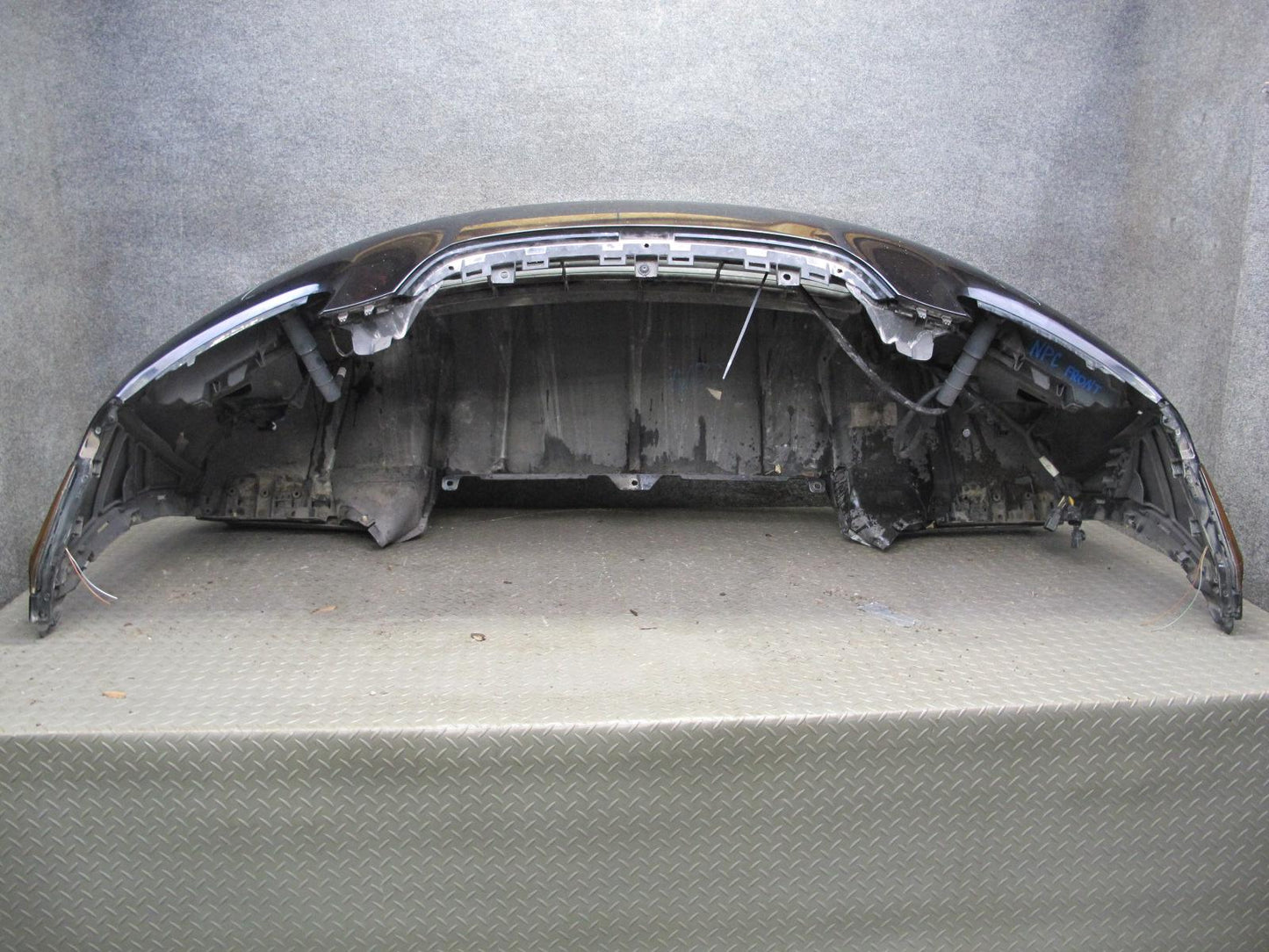 2011-2014 Porsche Cayenne S 958 Front Bumper Cover W/ Fog Light & PDC Black