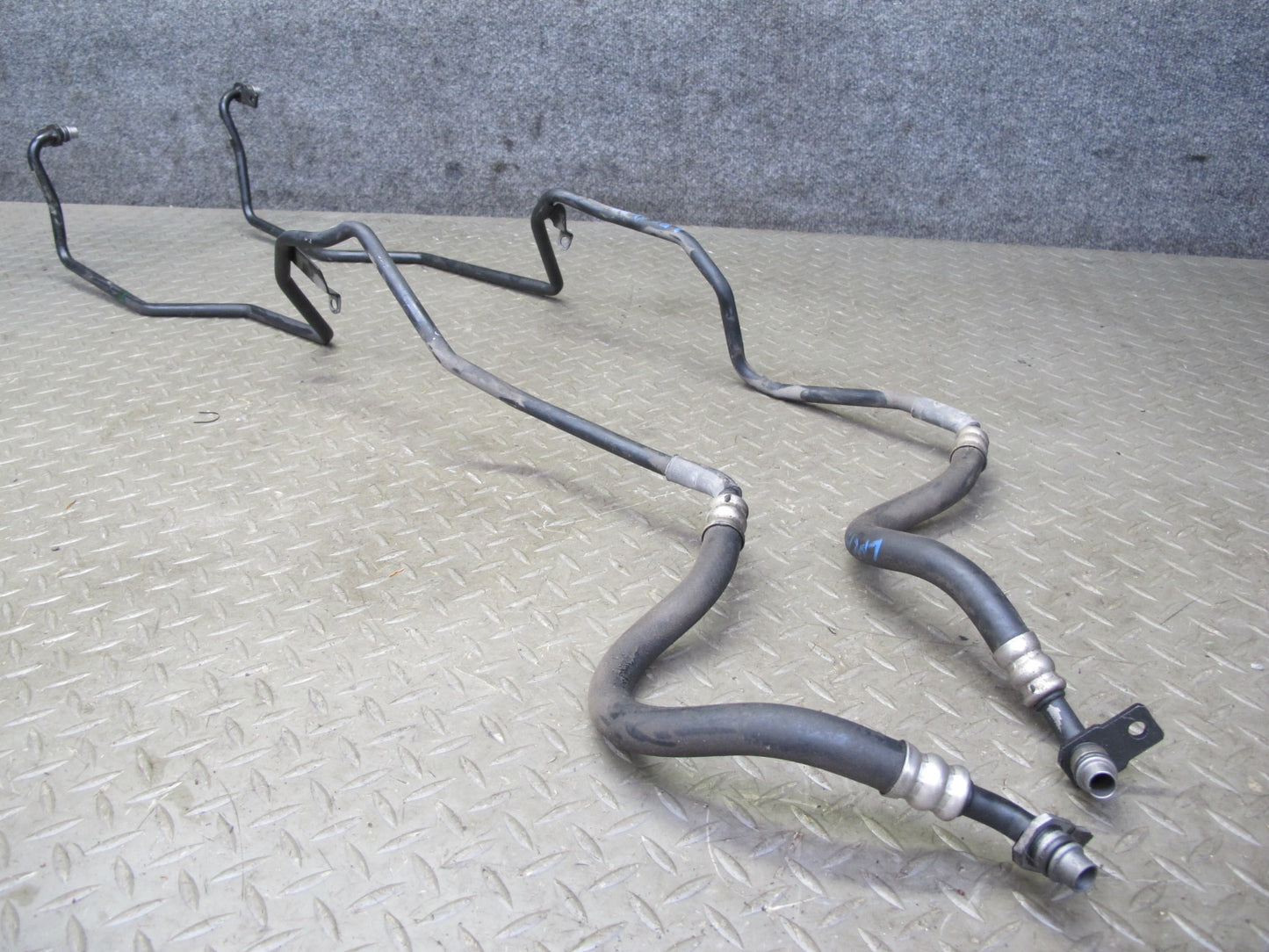 2008-2010 Porsche Cayenne 957 A/T Transmission Oil Cooler Hose Pipe Line Set