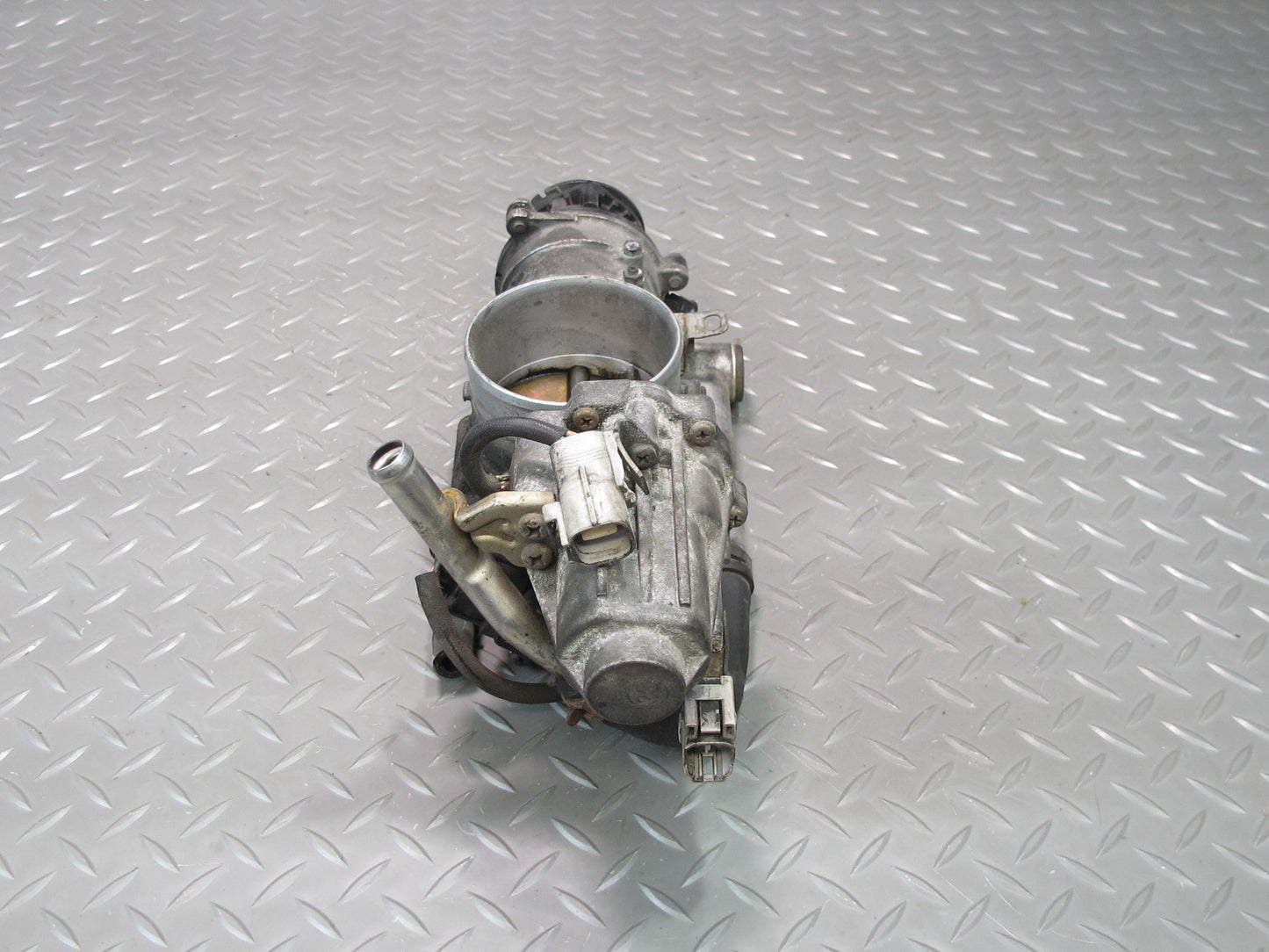 98-00 Lexus LS400 GS400 SC400 1UZFE Engine Motor Throttle Body w Sensor OEM