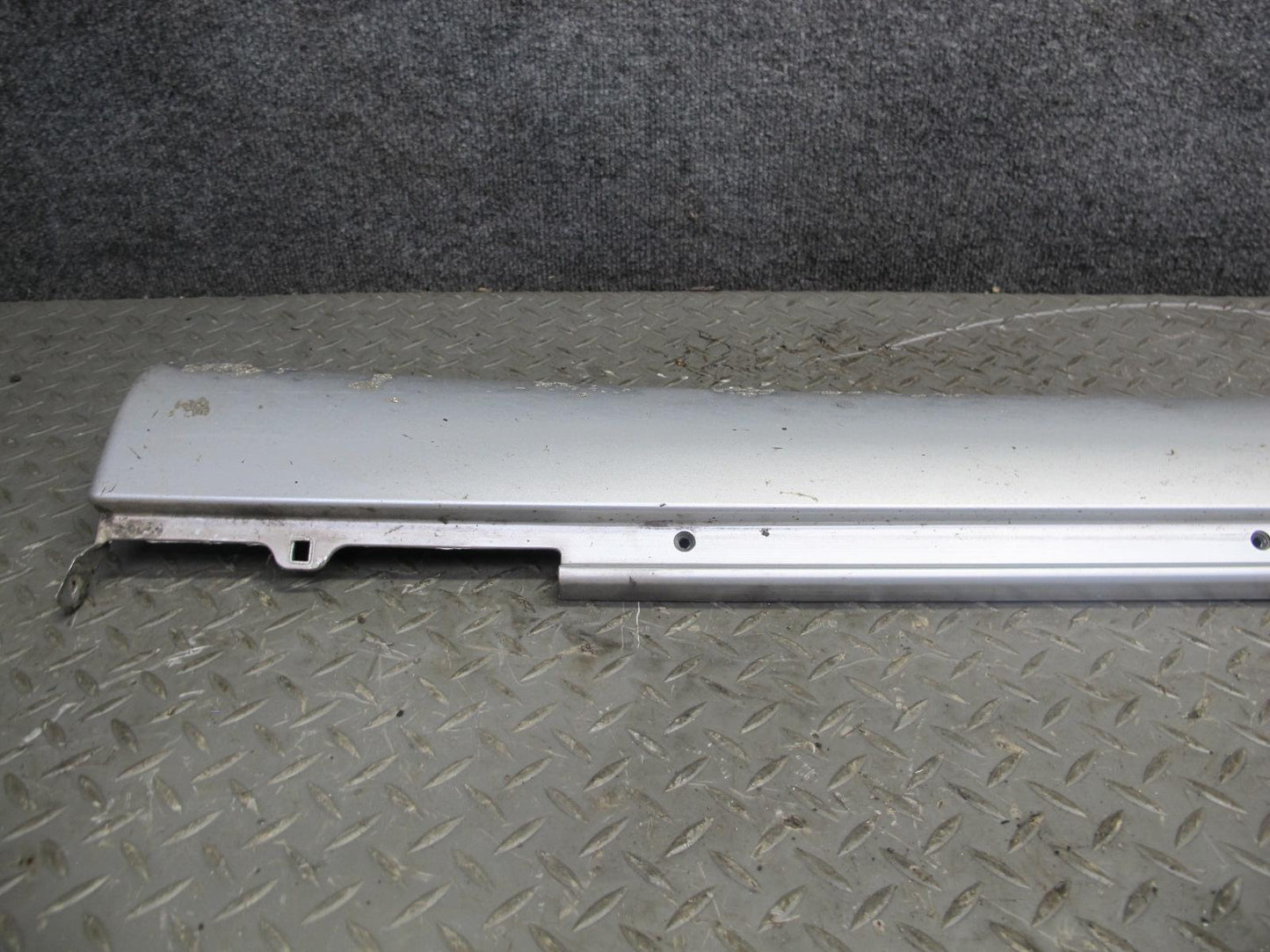 04-06 Lexus UCF30L LS430 Front & Rear Right Side Skirt Rocker Panel Molding OEM