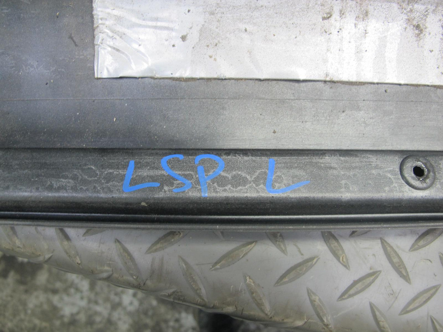 04-06 Lexus UCF30L LS430 Front & Rear Left Side Skirt Rocker Panel Molding OEM