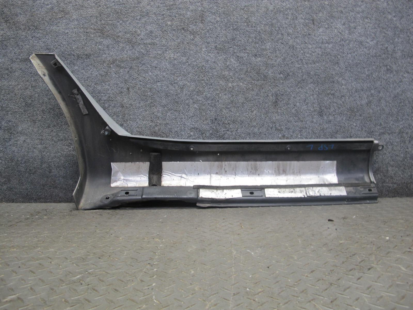 04-06 Lexus UCF30L LS430 Front & Rear Left Side Skirt Rocker Panel Molding OEM