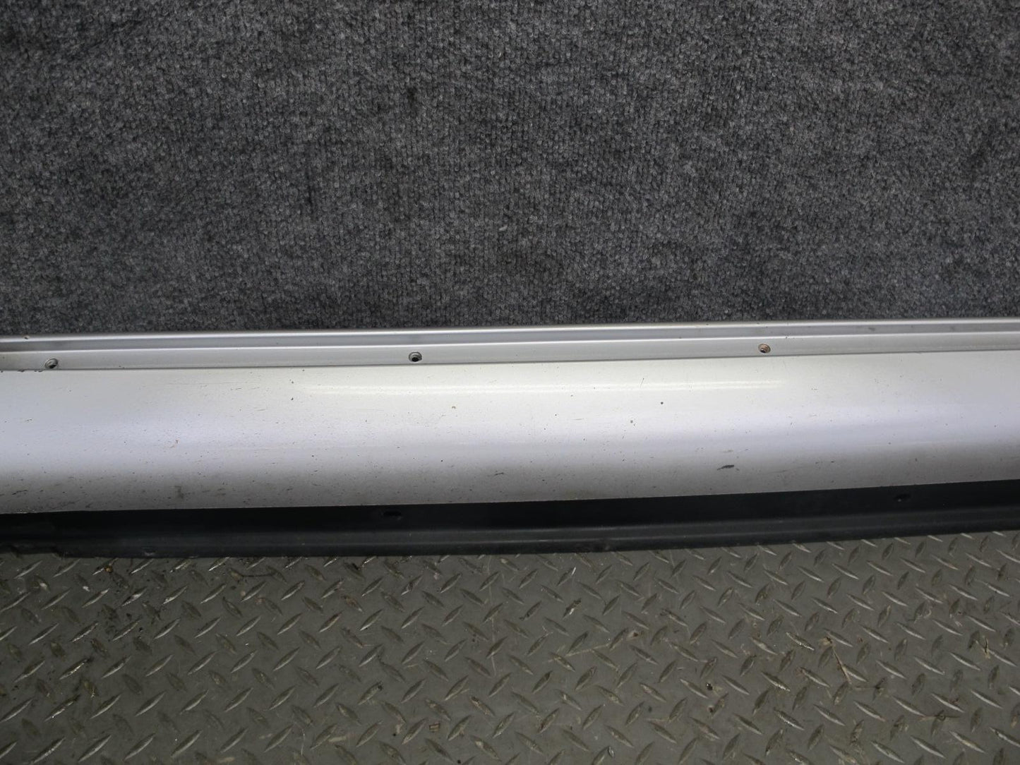 04-06 Lexus UCF30L LS430 Front & Rear Left Side Skirt Rocker Panel Molding OEM