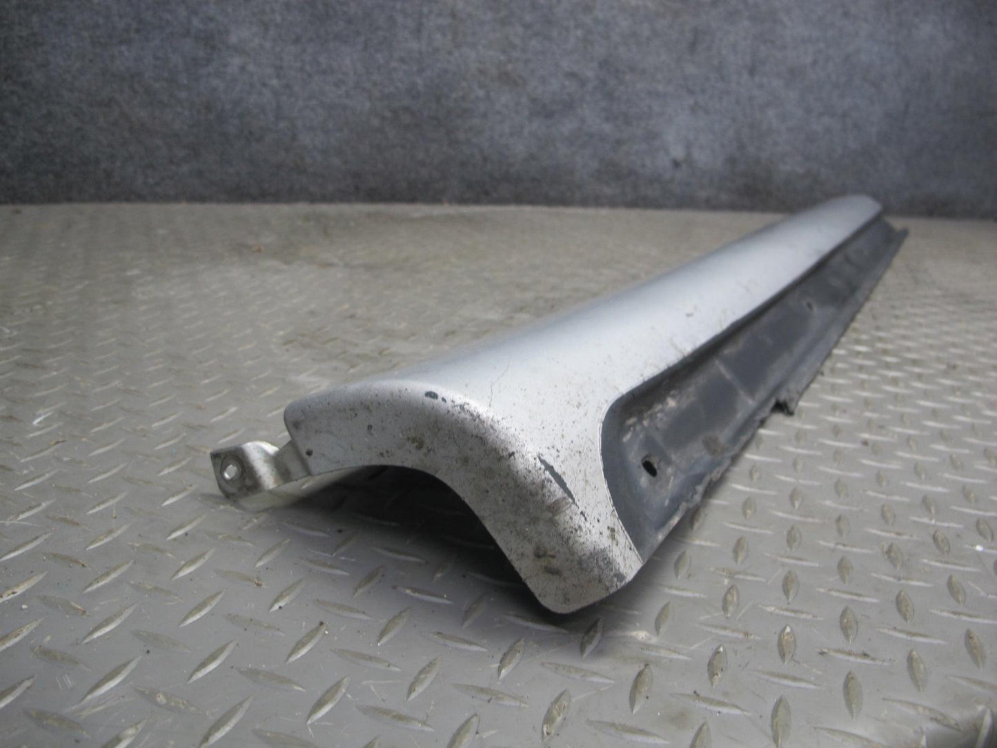 04-06 Lexus UCF30L LS430 Front & Rear Left Side Skirt Rocker Panel Molding OEM