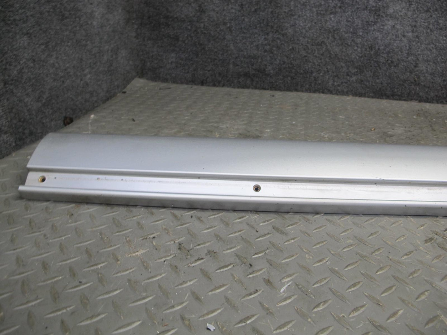 04-06 Lexus UCF30L LS430 Front & Rear Left Side Skirt Rocker Panel Molding OEM