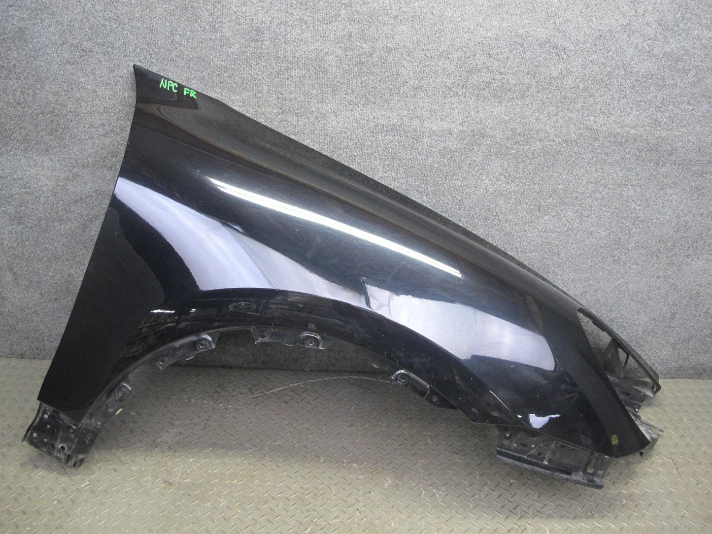 2011-2014 Porsche Cayenne 958 Front Right Pass Side Fender Panel Cover Black