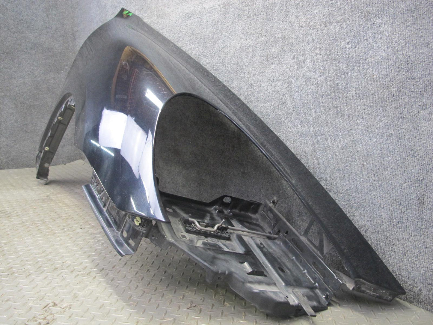 2011-2014 Porsche Cayenne 958 Front Right Pass Side Fender Panel Cover Black