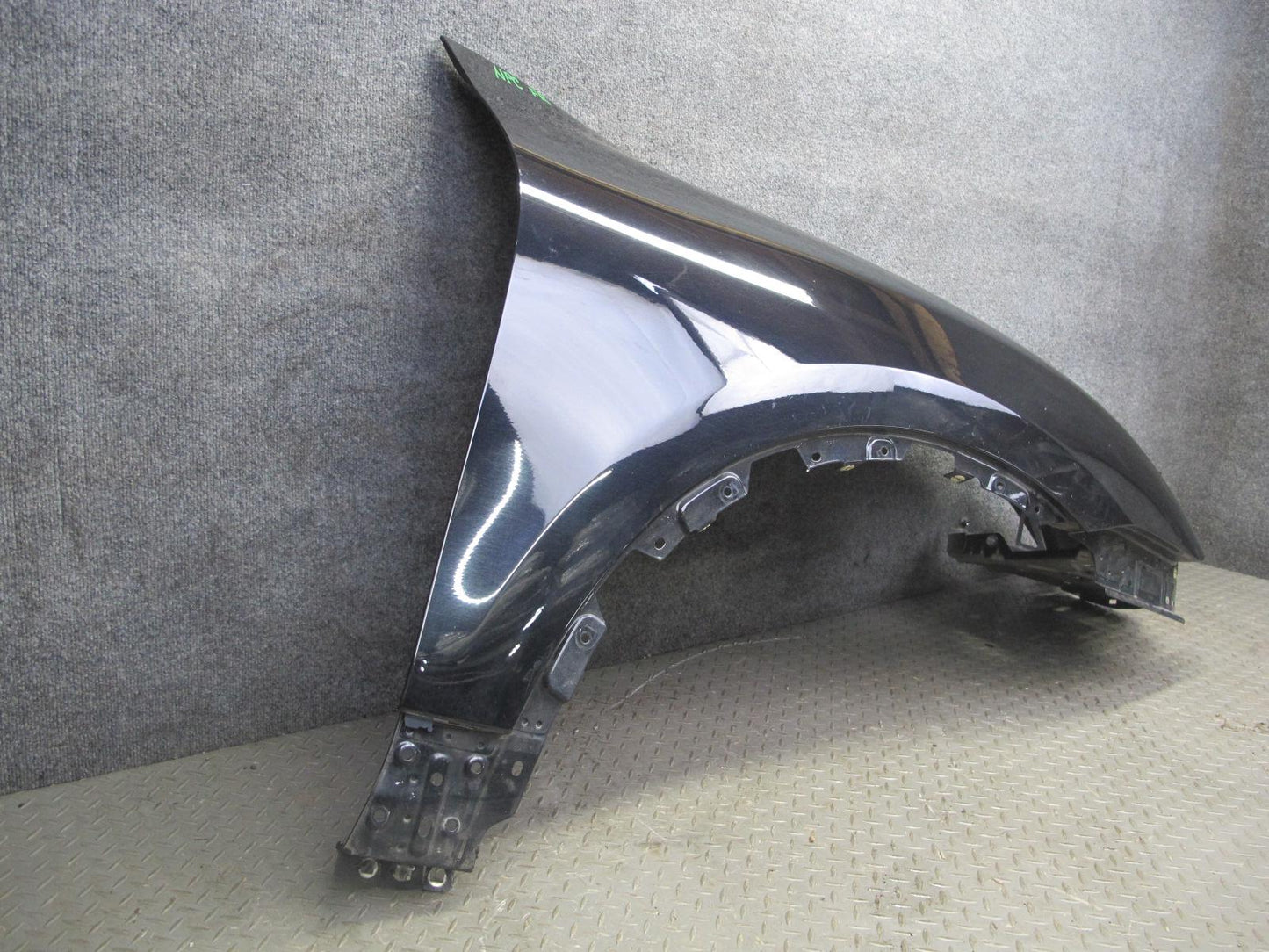 2011-2014 Porsche Cayenne 958 Front Right Pass Side Fender Panel Cover Black