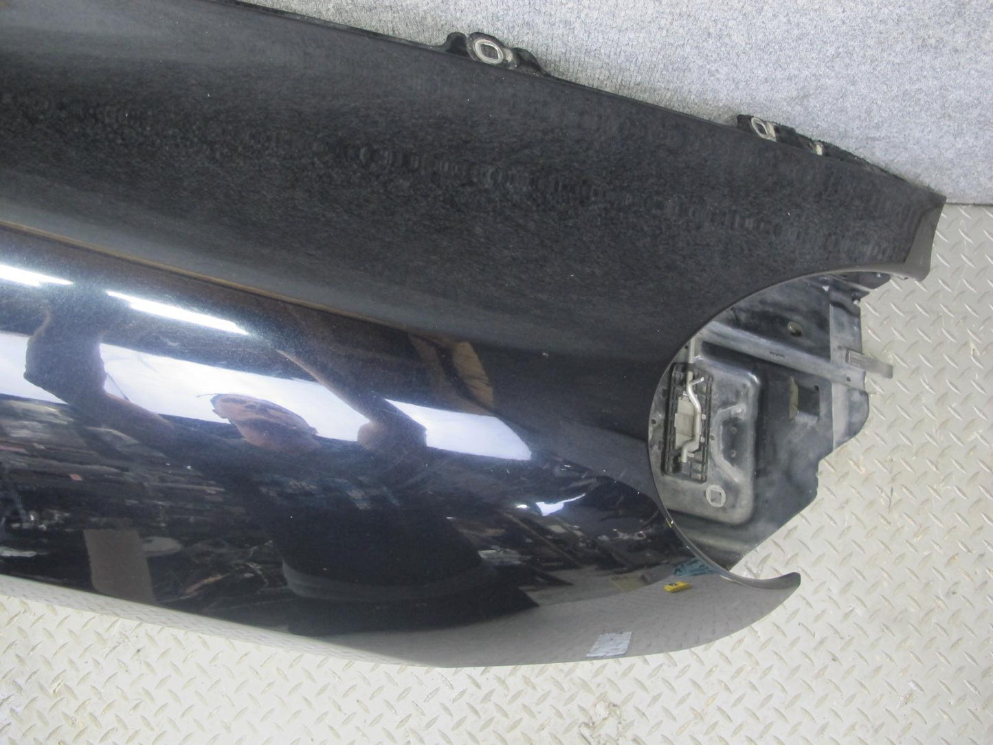 2011-2014 Porsche Cayenne 958 Front Right Pass Side Fender Panel Cover Black