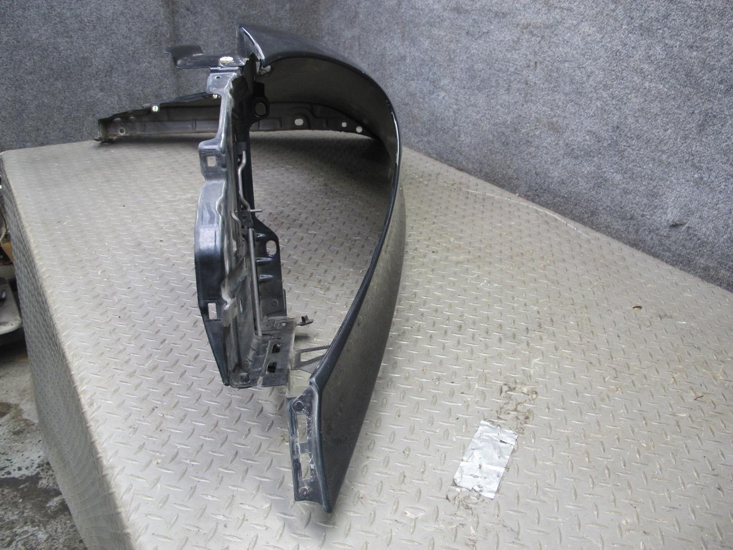 2011-2014 Porsche Cayenne 958 Front Right Pass Side Fender Panel Cover Black