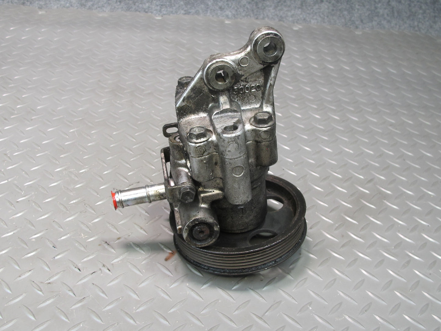 98-00 Lexus UZZ30L SC400 1UZFE Power Steering Pump w Pulley OEM