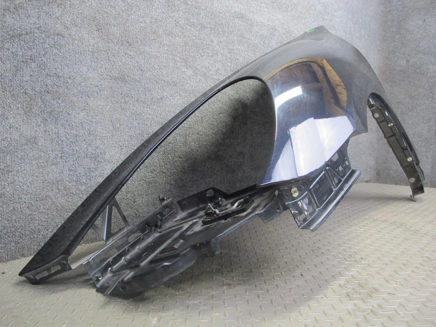 2011-2014 Porsche Cayenne 958 Front Left Driver Side Fender Panel Cover Black