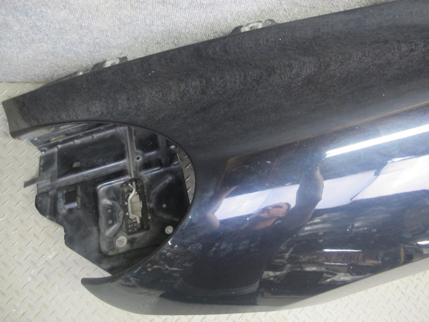 2011-2014 Porsche Cayenne 958 Front Left Driver Side Fender Panel Cover Black