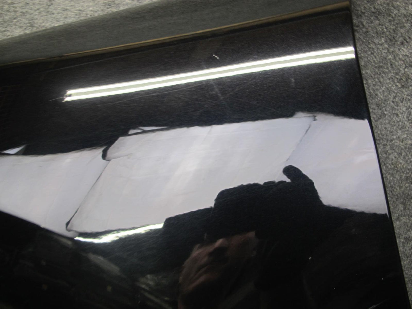 2011-2014 Porsche Cayenne 958 Front Left Driver Side Fender Panel Cover Black