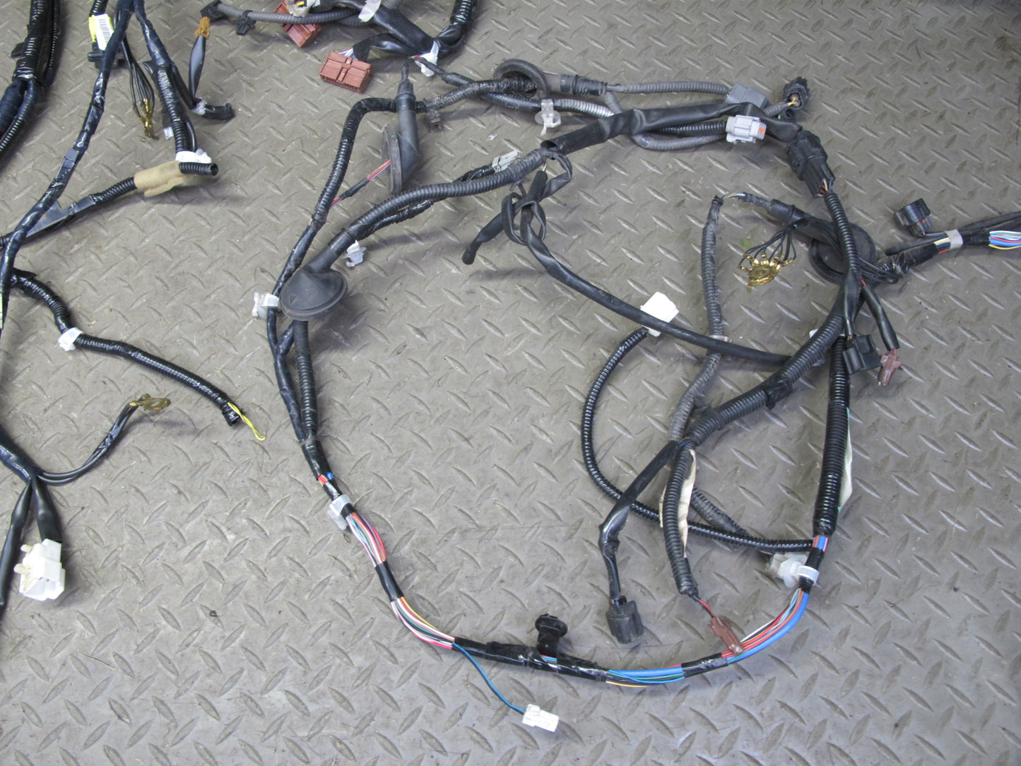 11-15 Nissan Z34 370Z Coupe Left Body Trunk Wire Wiring Harness 24014-1TG0A OEM