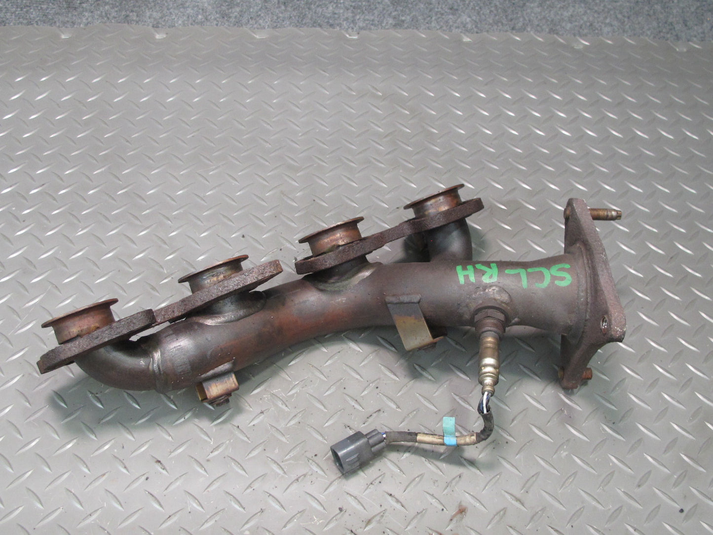 98-00 Lexus UZZ30L SC400 1UZFE Right Exhaust Manifold w O2 Oxygen Sensor OEM