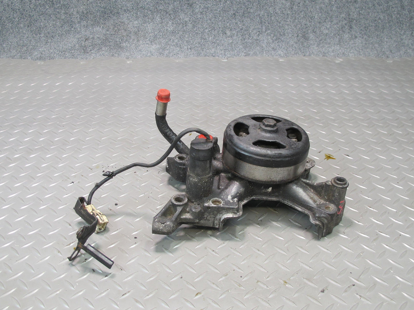 98-00 Lexus UZZ30L SC400 1UZFE Hydraulic Fan Pump OEM