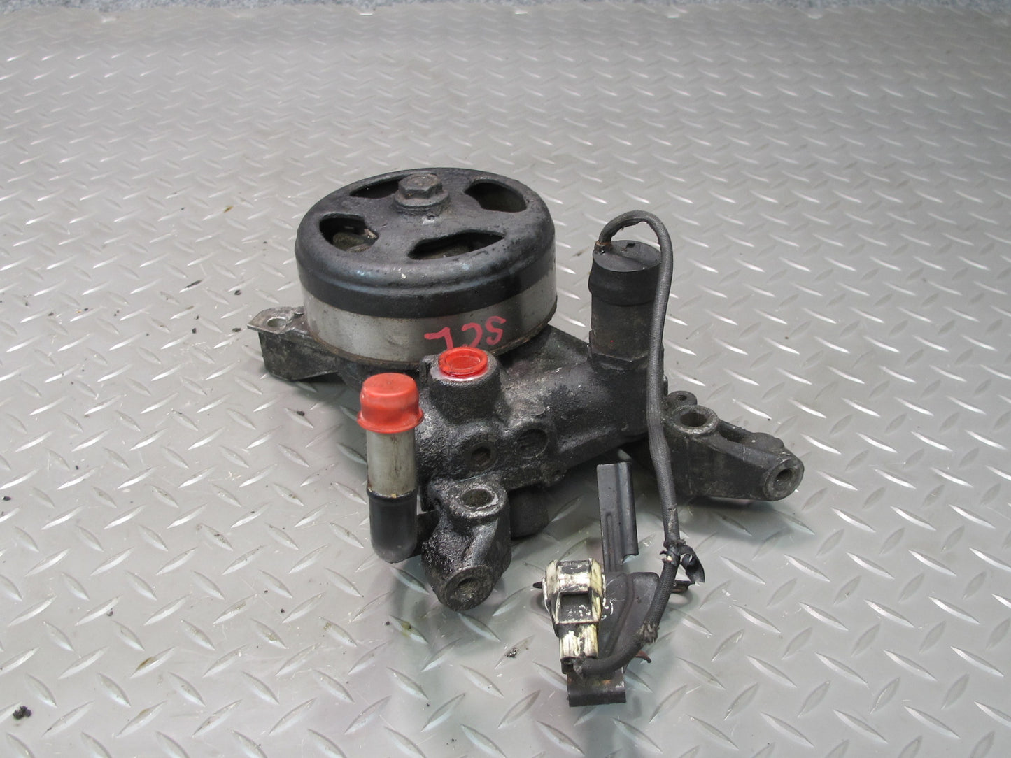 98-00 Lexus UZZ30L SC400 1UZFE Hydraulic Fan Pump OEM