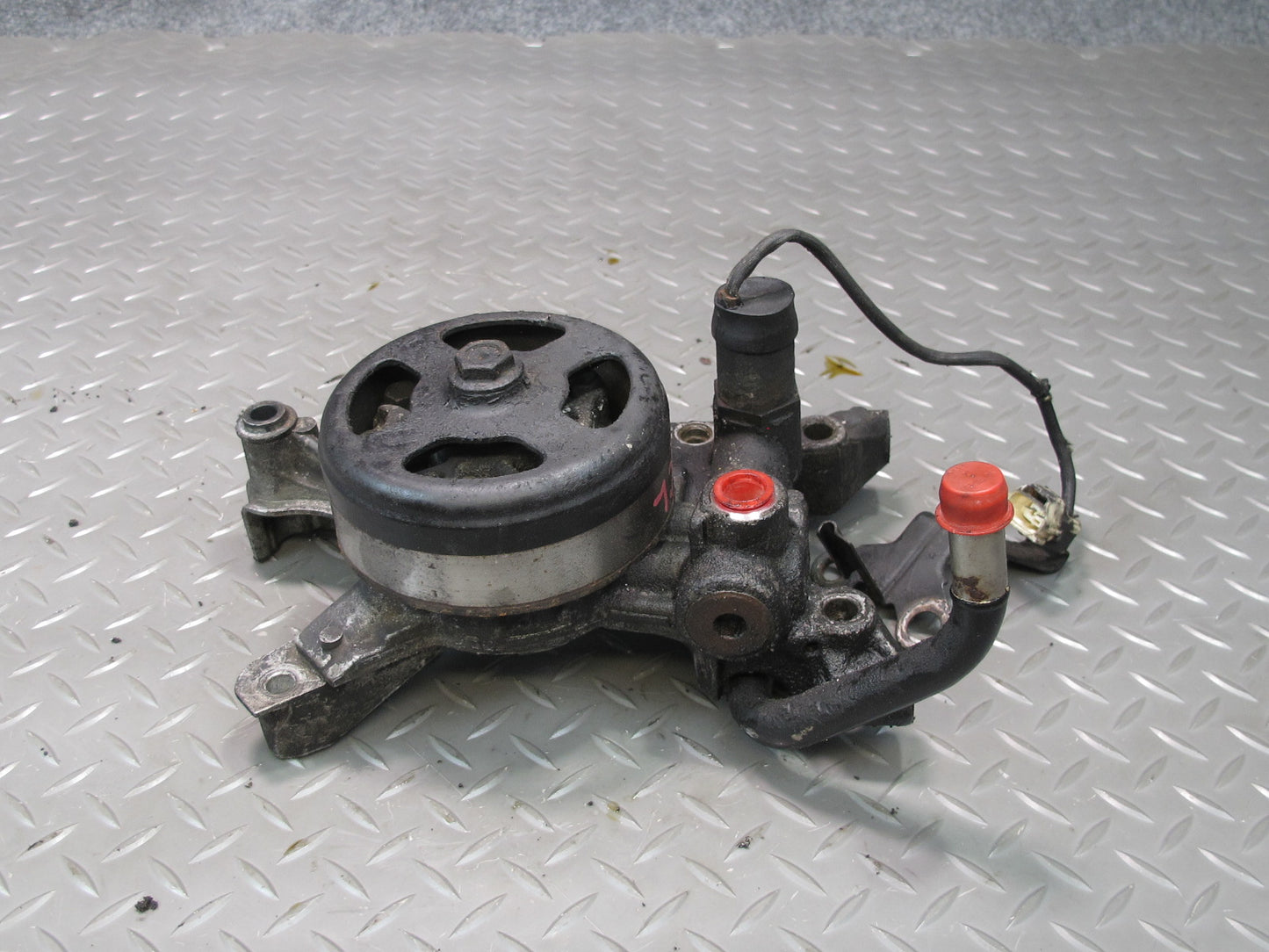 98-00 Lexus UZZ30L SC400 1UZFE Hydraulic Fan Pump OEM