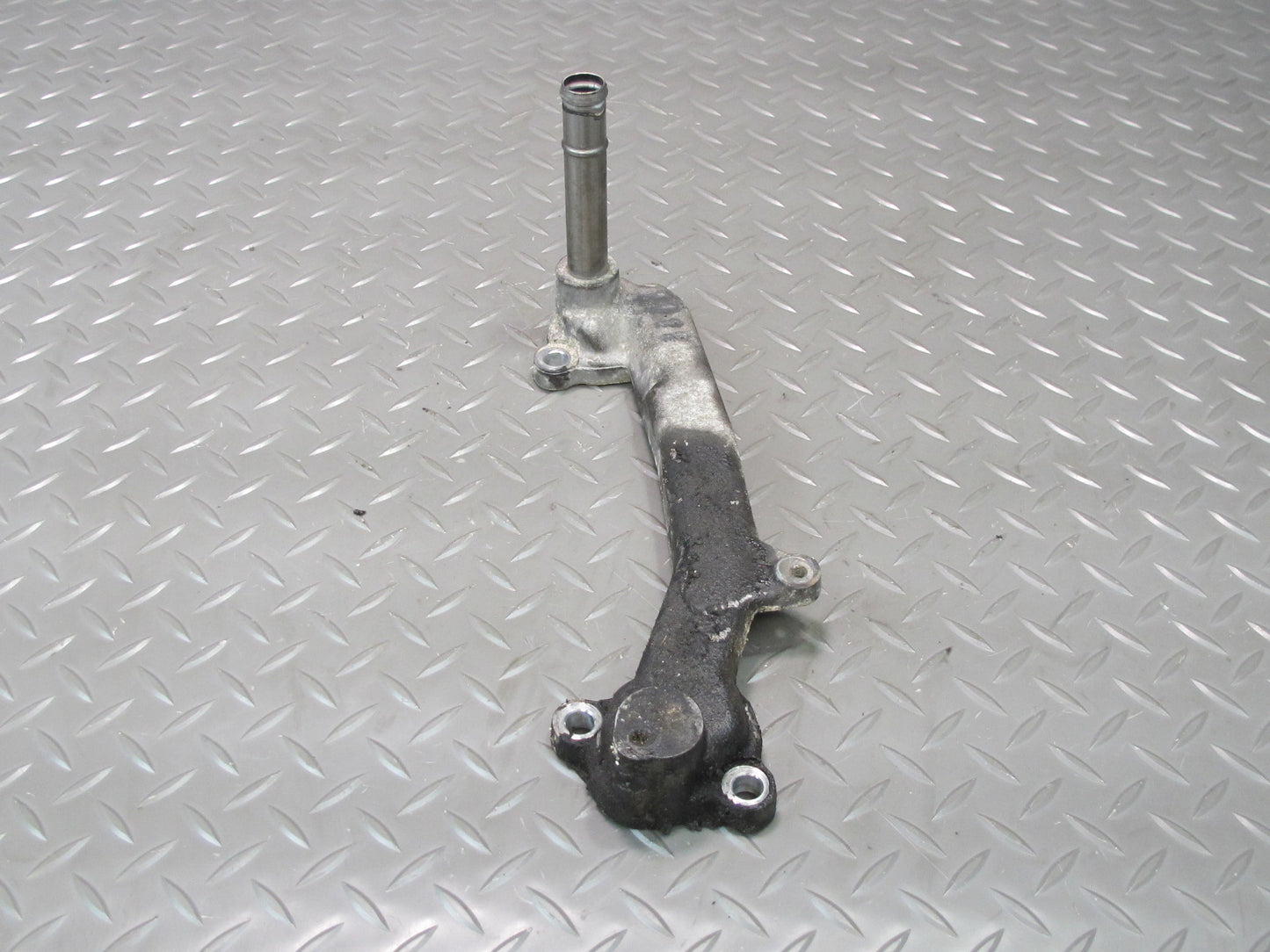 98-00 Lexus UZZ30L SC400 1UZFE Engine Coolant Water Bypass Line Tube OEM