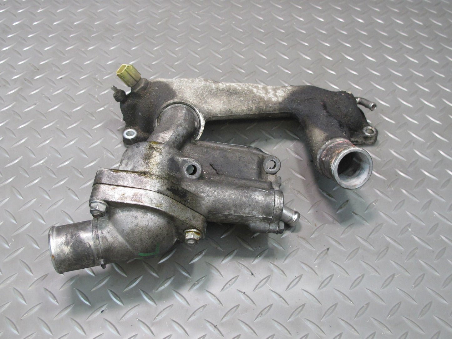 98-00 Lexus UZZ30L SC400 1UZFE Engine Coolant Water Bypass Tube w Thermostat OEM