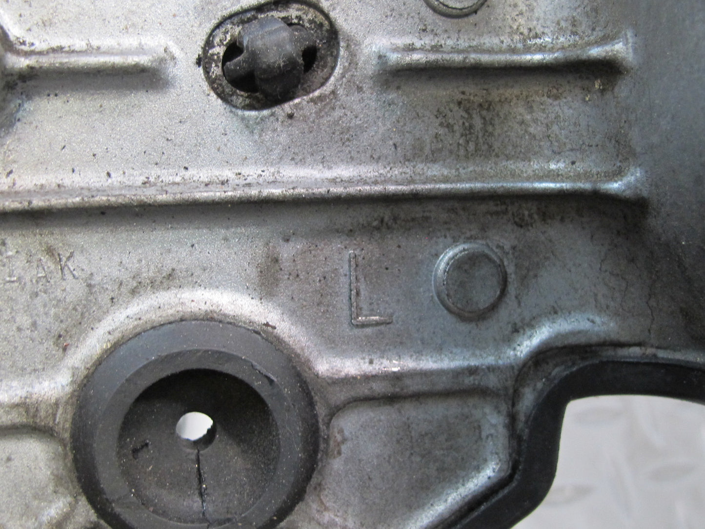 98-00 Lexus GS400 LS400 SC400 1UZFE Engine Left Upper Timing Cover OEM