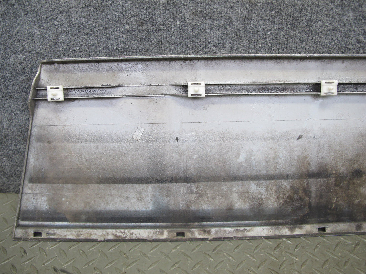 96-99 Mercedes W140 C140 Cl-class Left Door Fender Quarter Trim Molding Set OEM