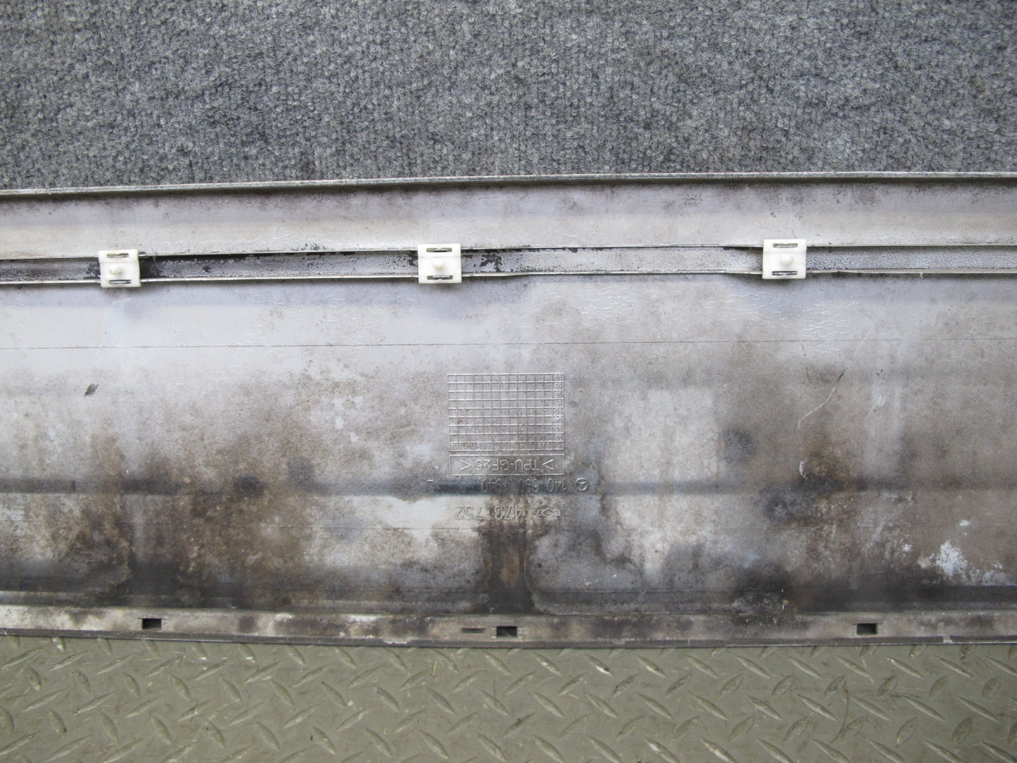 96-99 Mercedes W140 C140 Cl-class Left Door Fender Quarter Trim Molding Set OEM