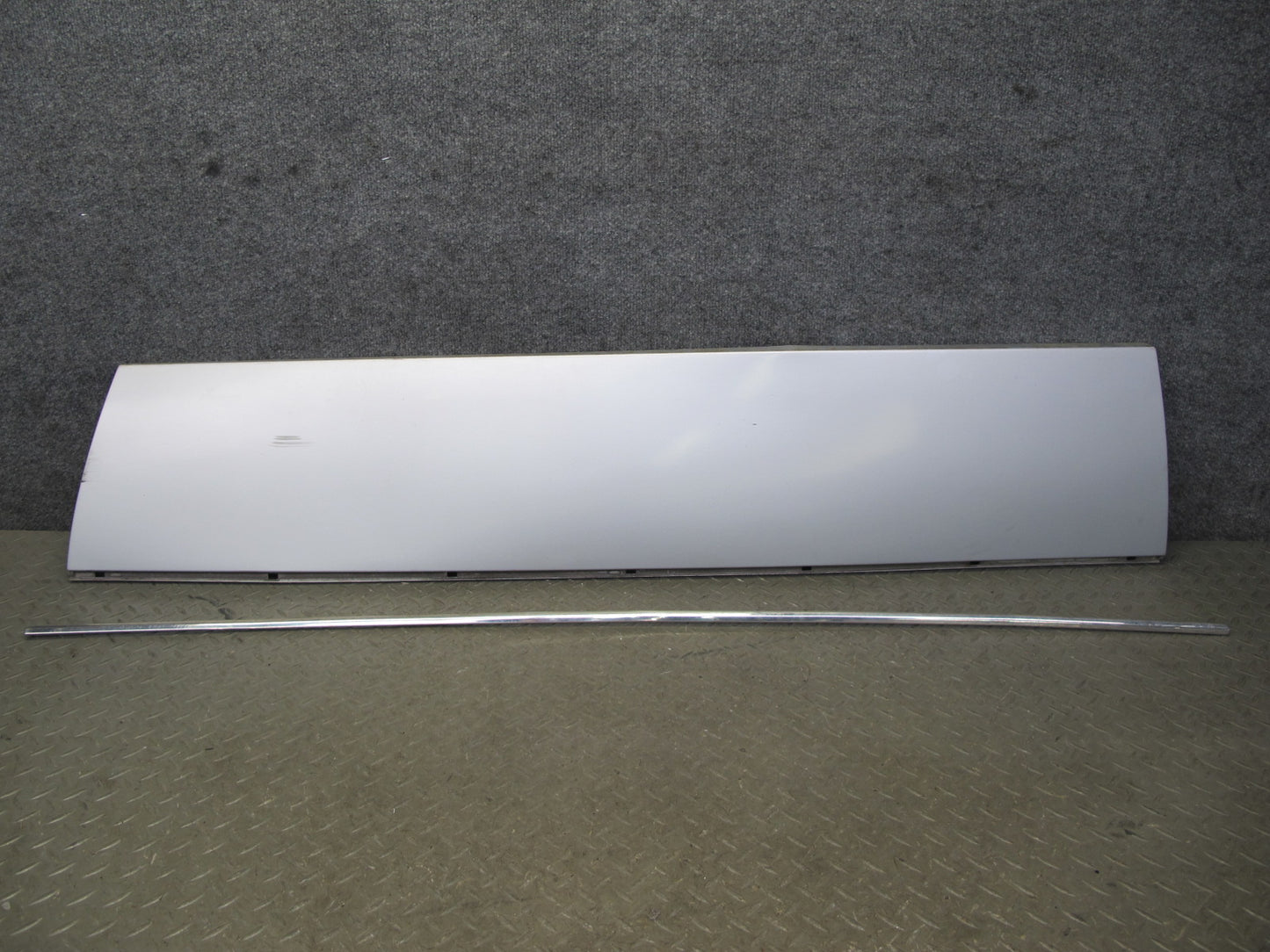 96-99 Mercedes W140 C140 Cl-class Right Door Fender Quarter Trim Molding Set OEM