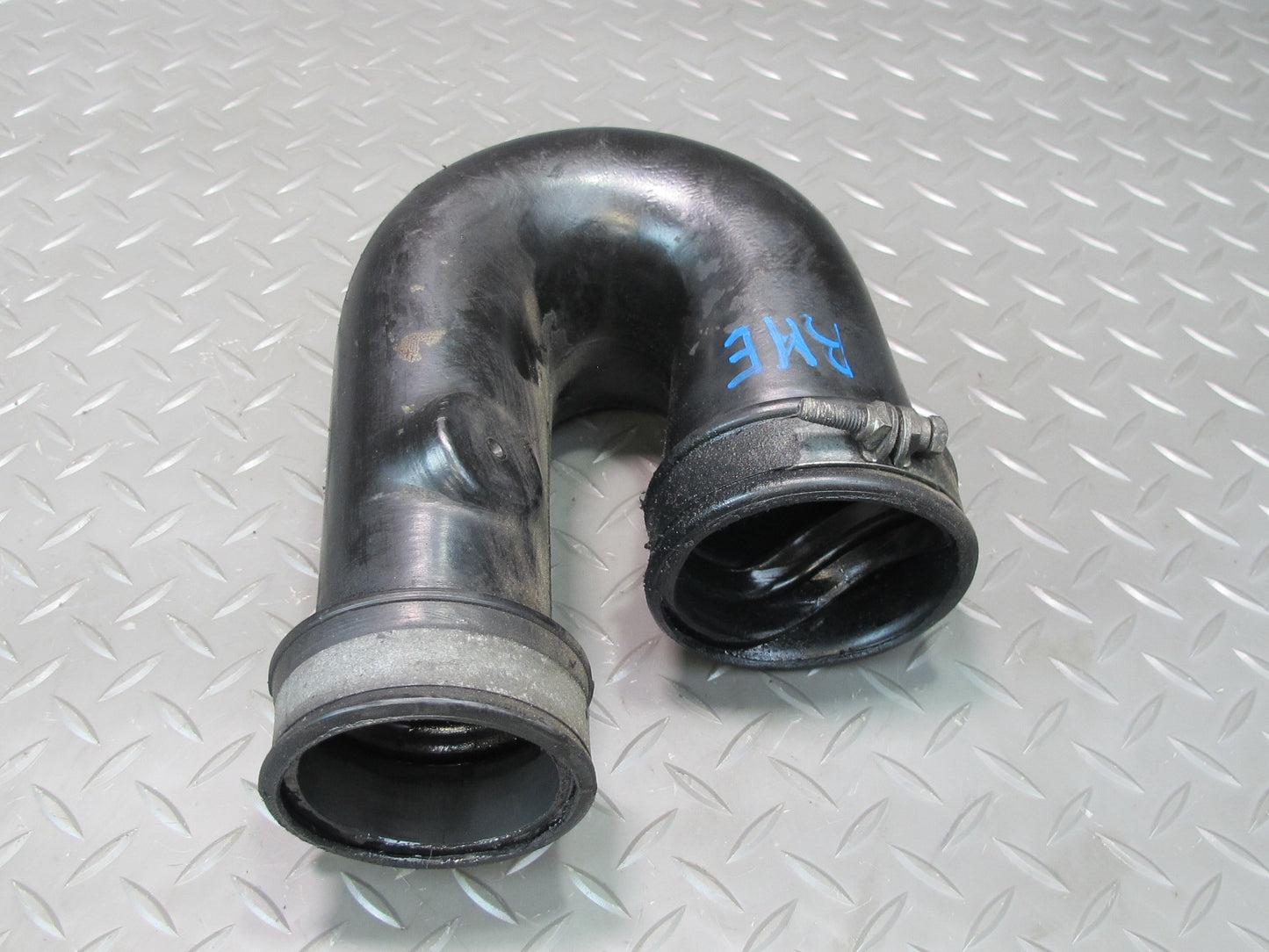 81-85 Mercedes W123 300D Turbo Diesel Air Intake Hose Pipe Tube 6170980501 OEM