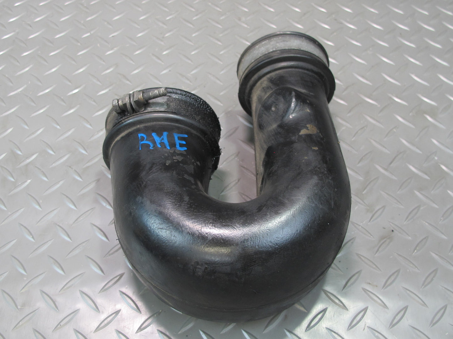 81-85 Mercedes W123 300D Turbo Diesel Air Intake Hose Pipe Tube 6170980501 OEM