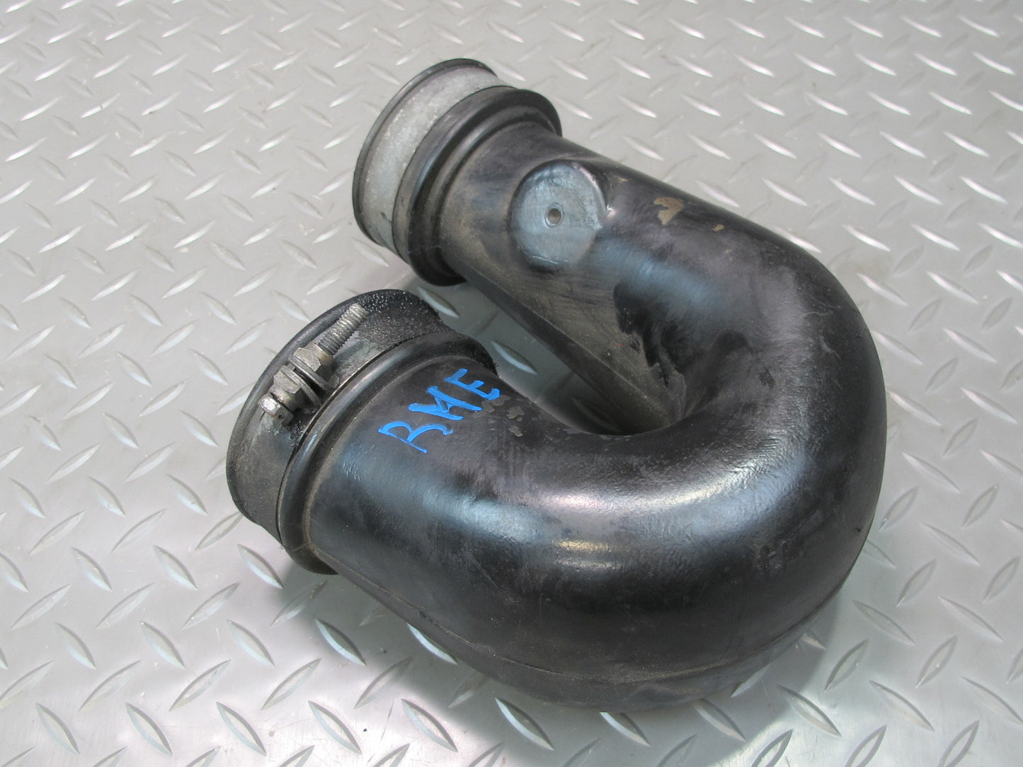 81-85 Mercedes W123 300D Turbo Diesel Air Intake Hose Pipe Tube 6170980501 OEM