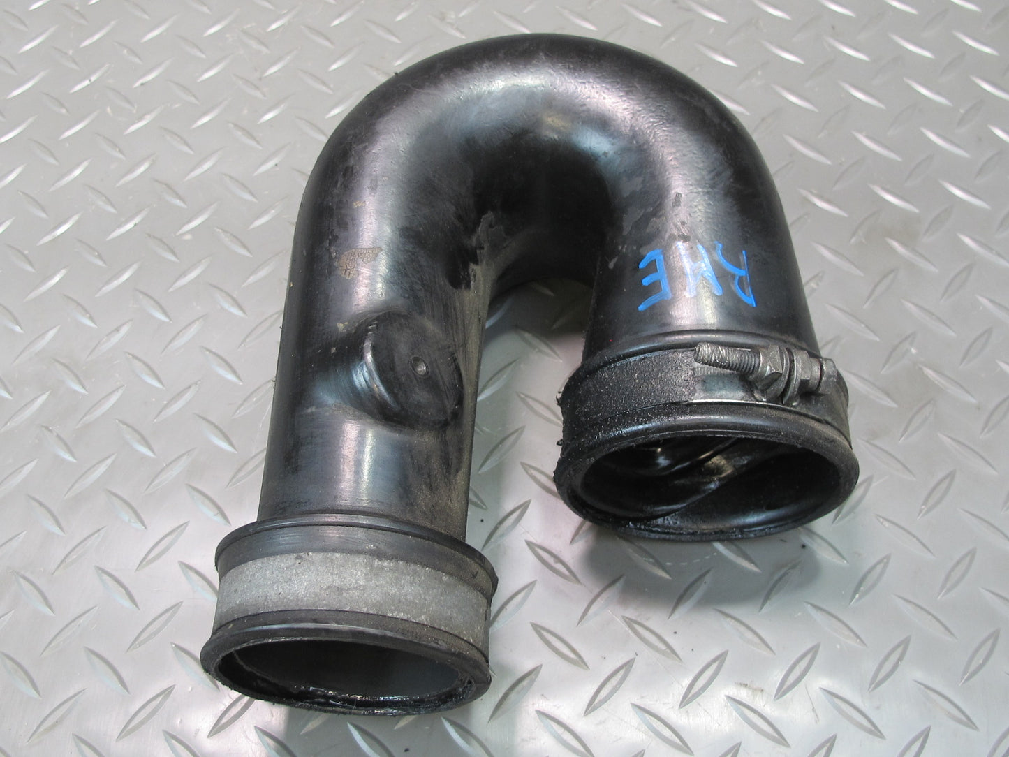 81-85 Mercedes W123 300D Turbo Diesel Air Intake Hose Pipe Tube 6170980501 OEM