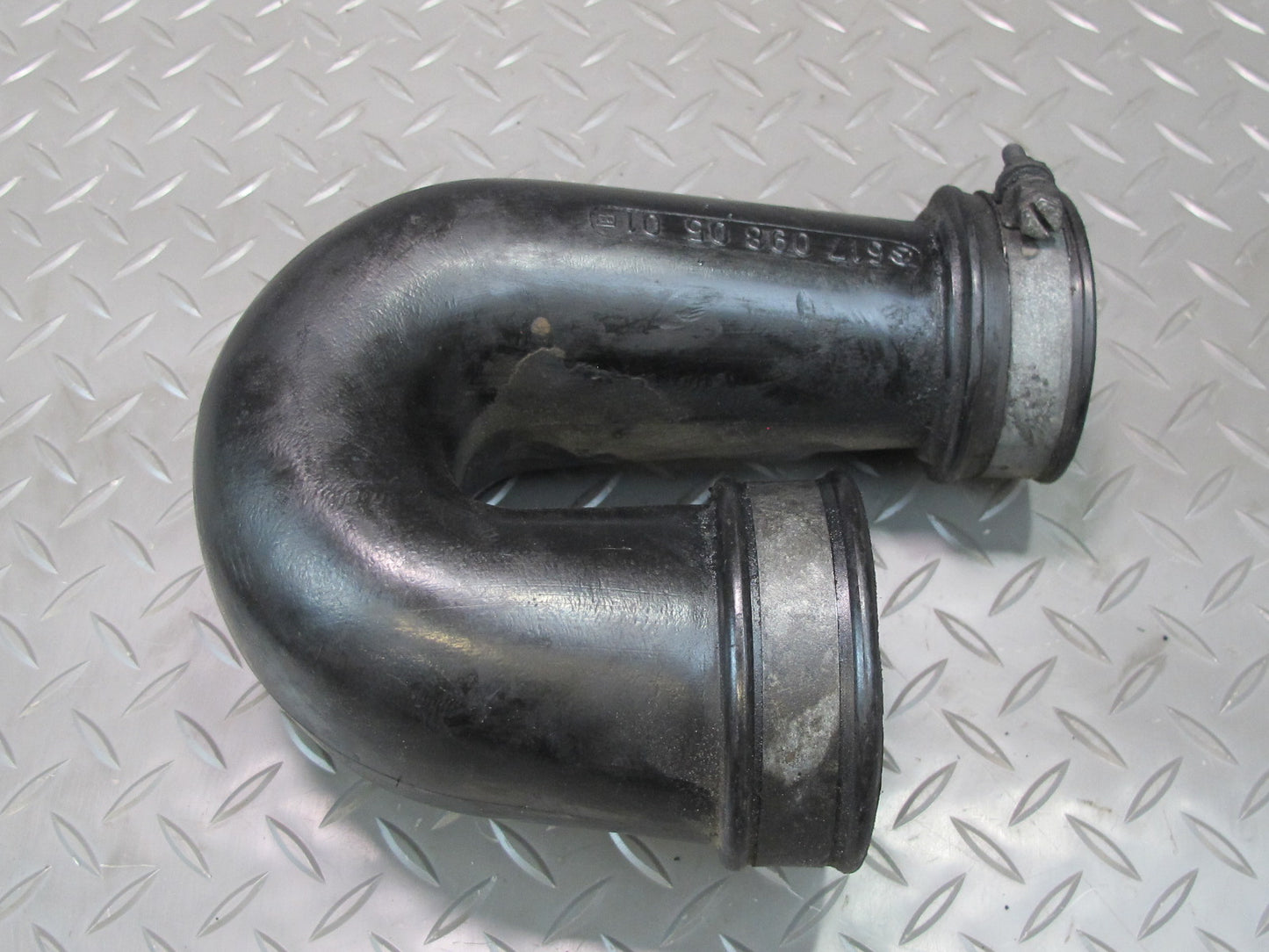 81-85 Mercedes W123 300D Turbo Diesel Air Intake Hose Pipe Tube 6170980501 OEM