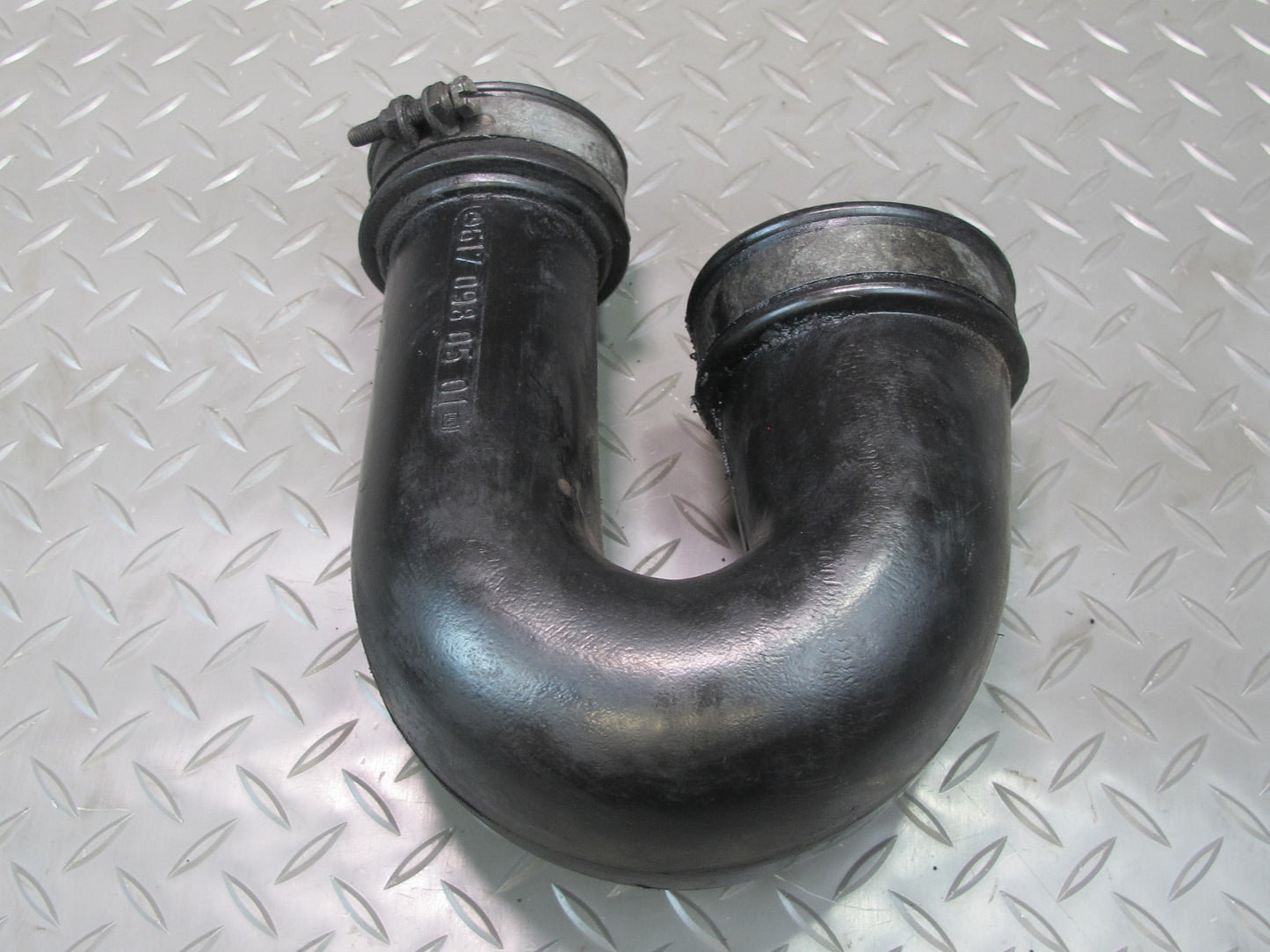 81-85 Mercedes W123 300D Turbo Diesel Air Intake Hose Pipe Tube 6170980501 OEM