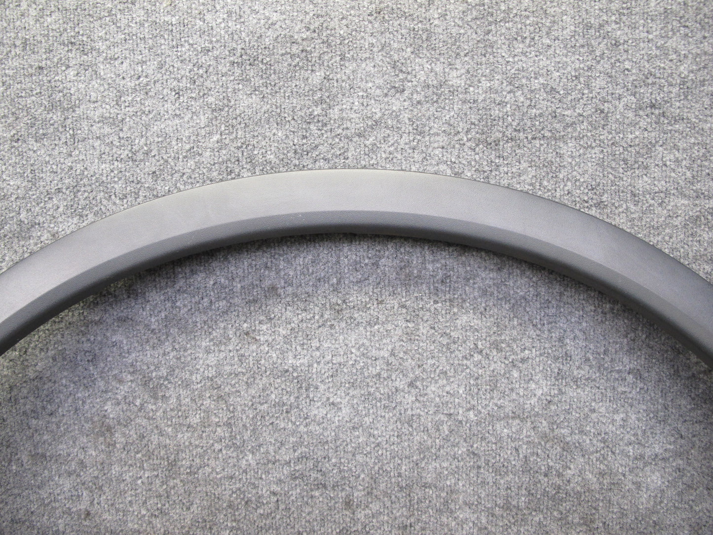 2011-2018 Porsche Cayenne 958 Front Left Side Wheel Fender Flare Trim Molding
