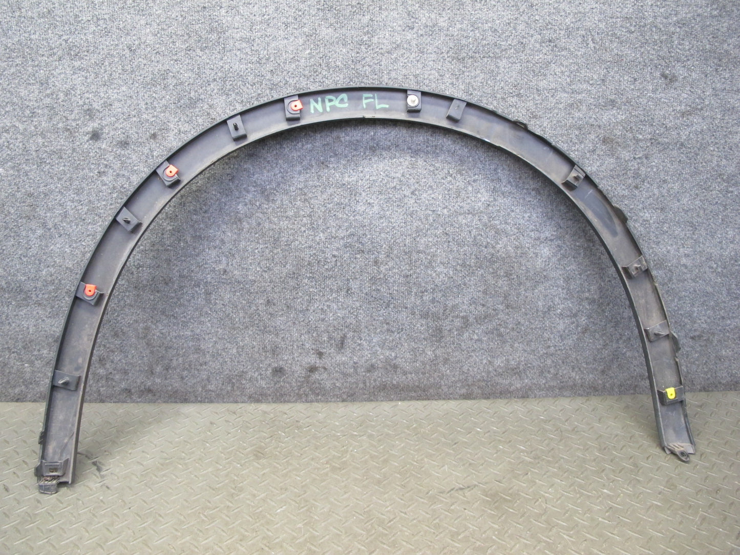 2011-2018 Porsche Cayenne 958 Front Left Side Wheel Fender Flare Trim Molding