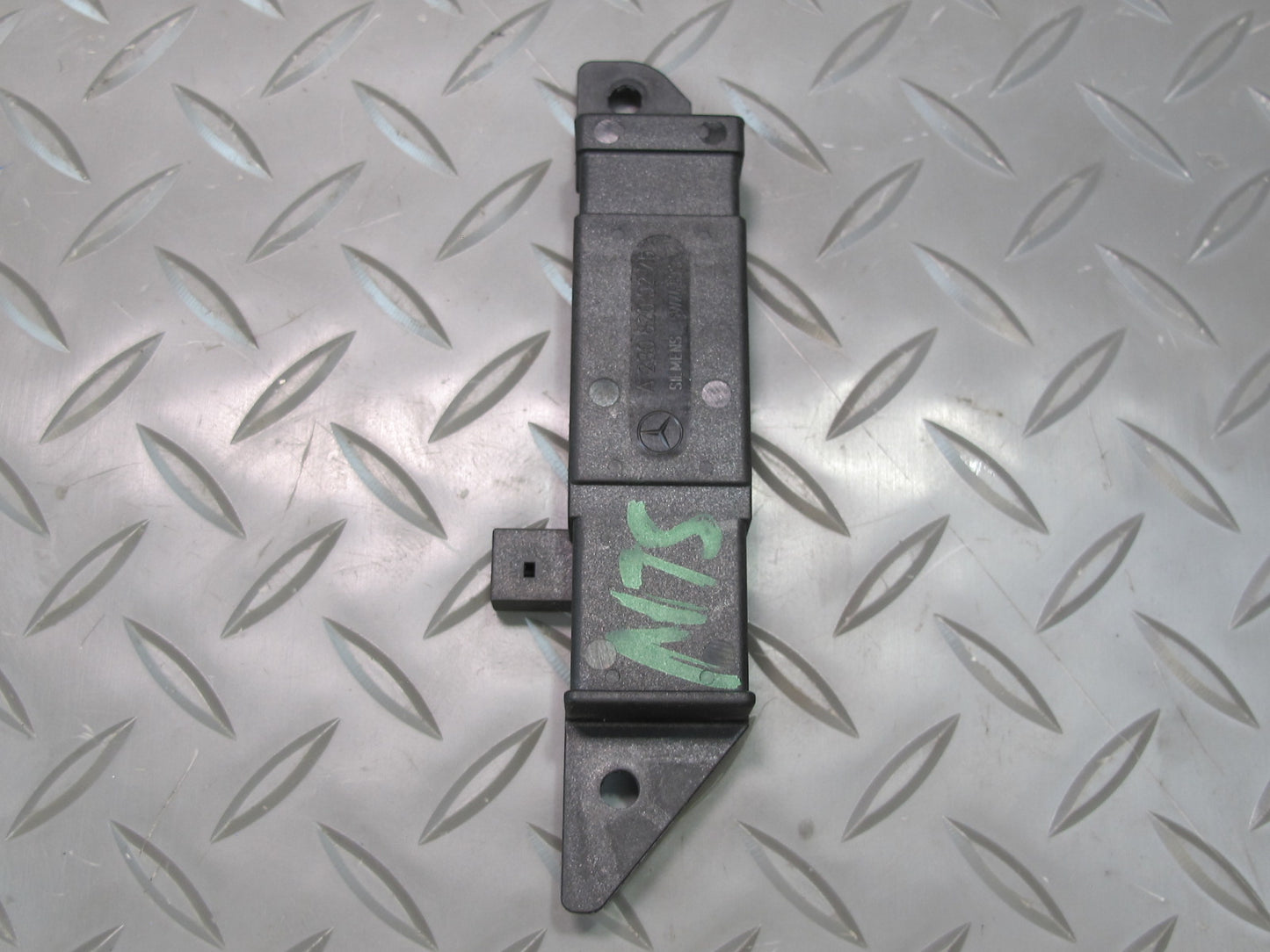 03-08 Mercedes R230 Sl-class Keyless Entry Access Antenna Sensor 2308200275 OEM