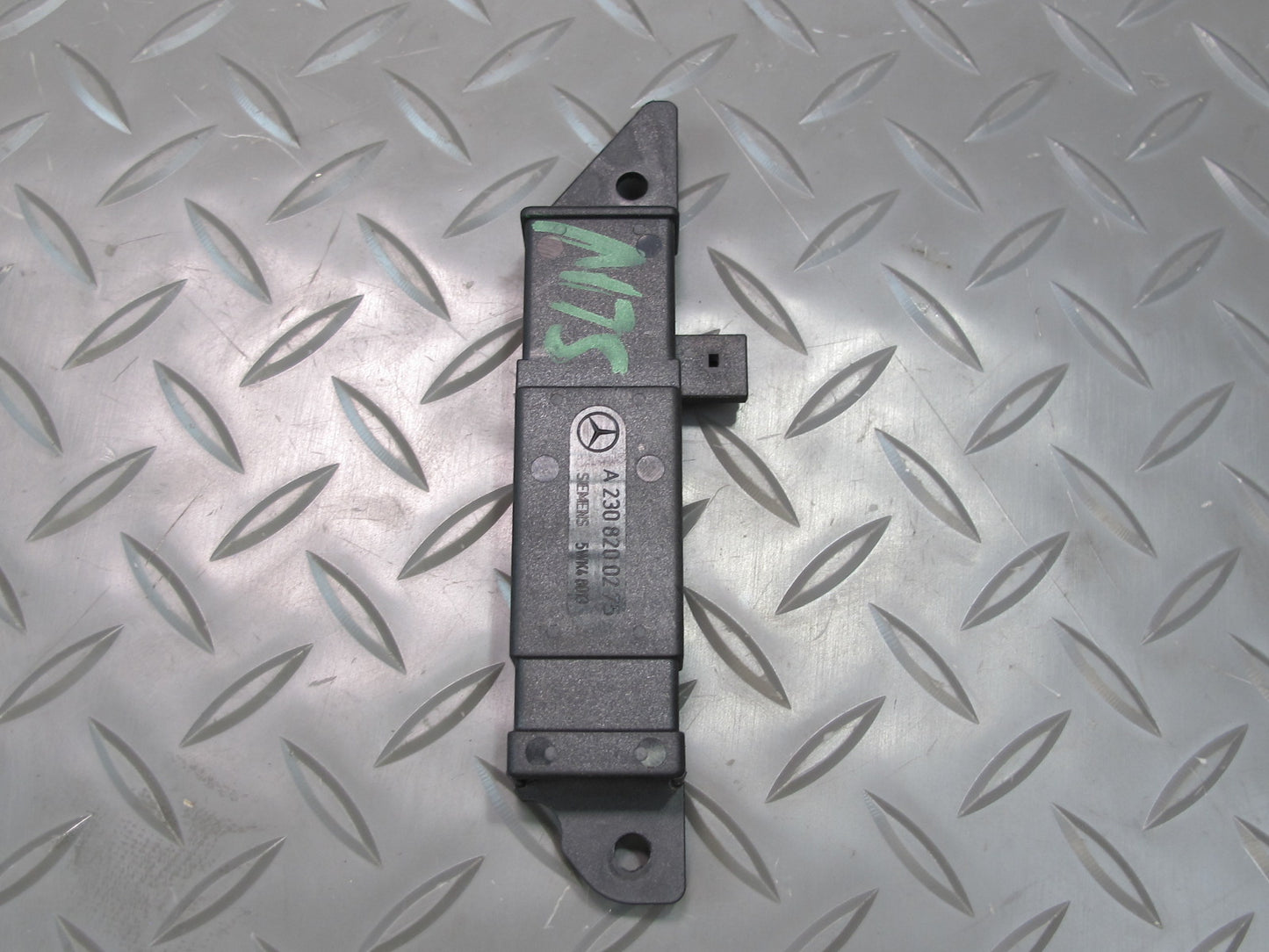 03-08 Mercedes R230 Sl-class Keyless Entry Access Antenna Sensor 2308200275 OEM