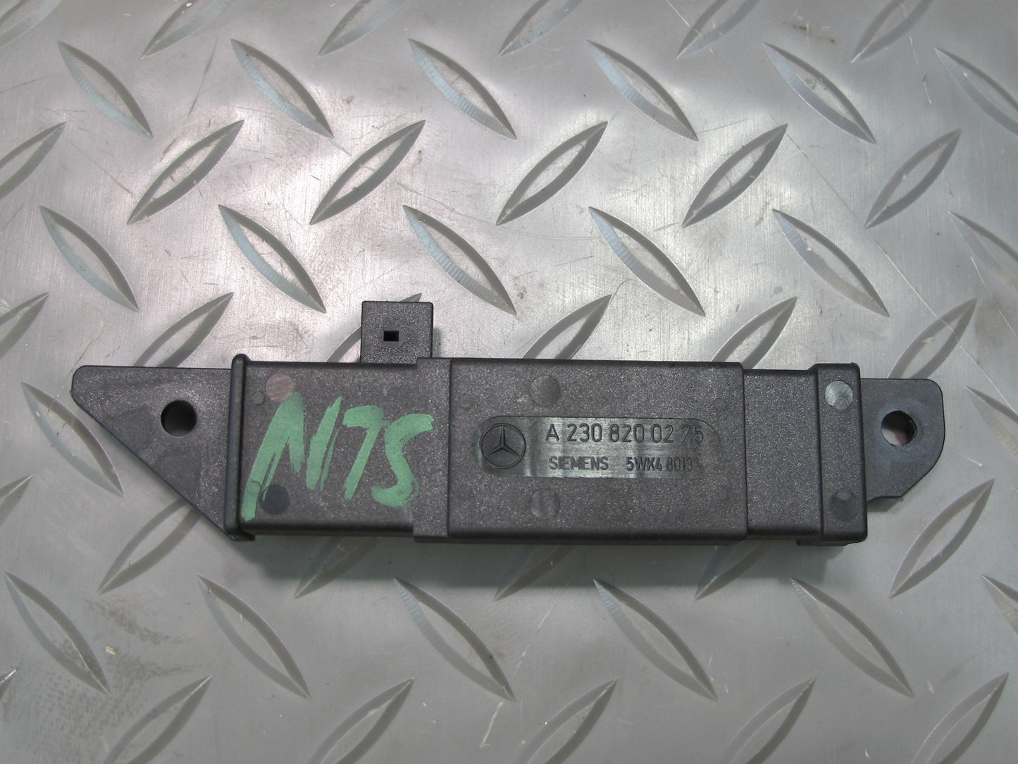 03-08 Mercedes R230 Sl-class Keyless Entry Access Antenna Sensor 2308200275 OEM