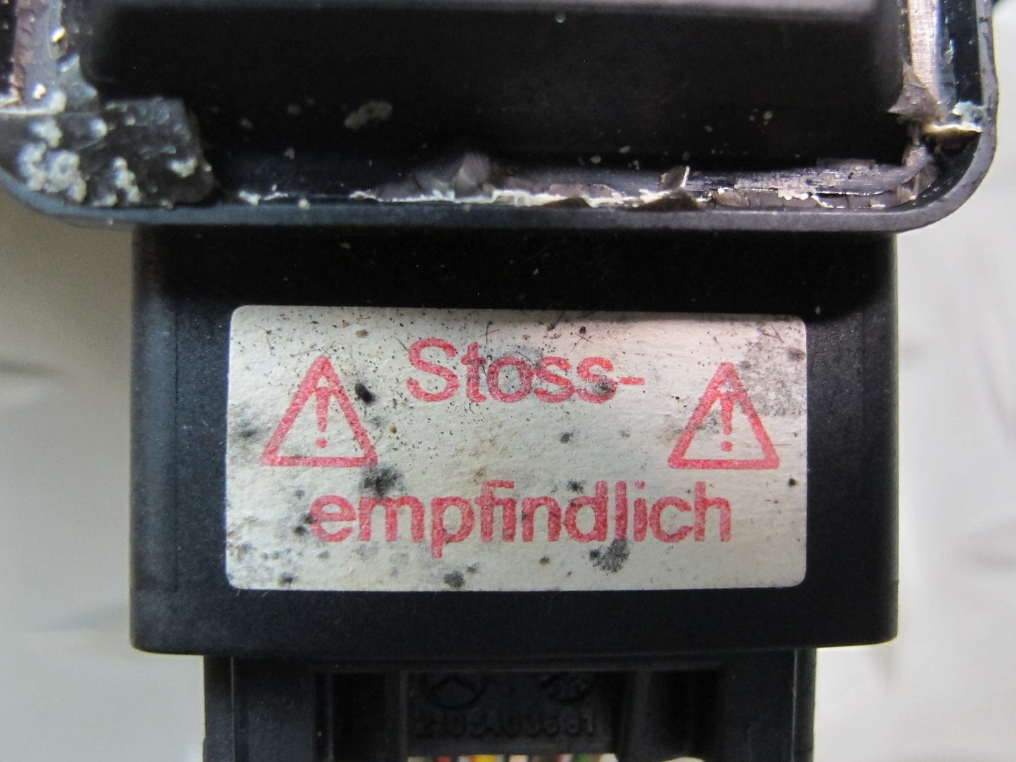 03-06 Mercedes R230 SL YAW Turn Rate Acceleration Speed Sensor 0025426618 OEM