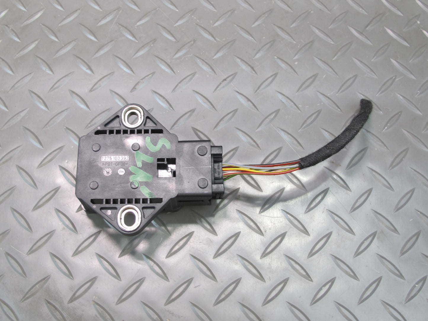 03-06 Mercedes R230 SL YAW Turn Rate Acceleration Speed Sensor 0025426618 OEM