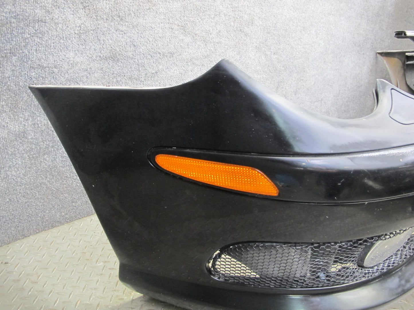 03-06 Mercedes R230 Sl-class AMG Front Bumper Cover w Fog Lights OEM